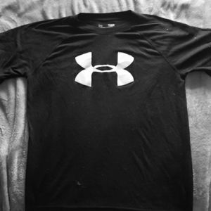 Under armour shirt